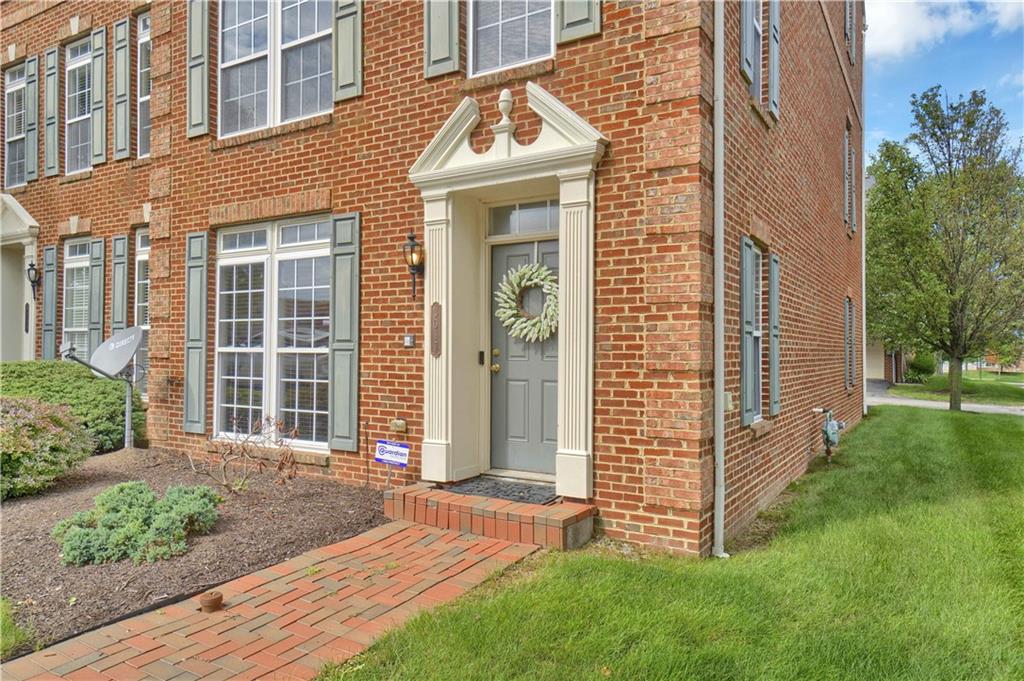 3017 Village Run Road Wexford, PA 15090 - Photo 2 of 24 Gallery Image 2