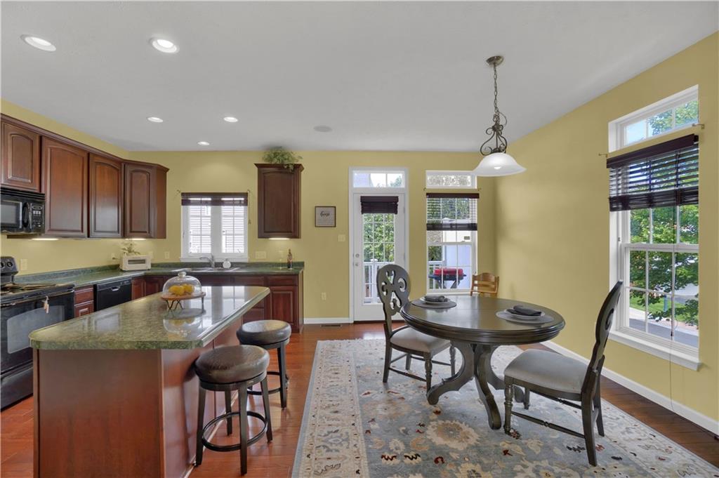 3017 Village Run Road Wexford, PA 15090 - Photo 8 of 24 Gallery Image 8