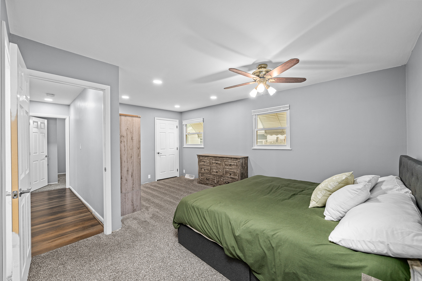 728 Westerfield Road Davenport, IA 52806 - Photo 9 of 20