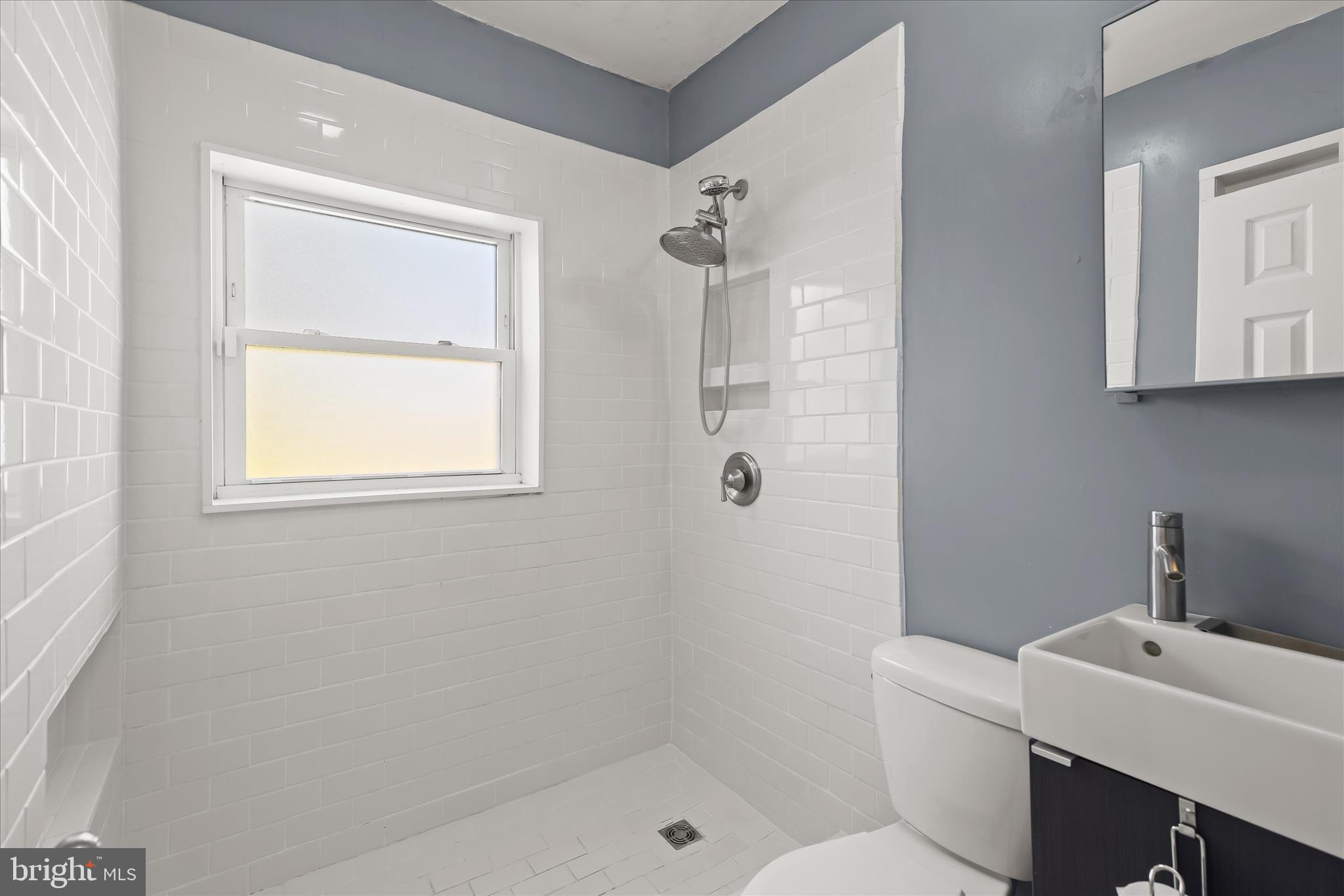 218 Kuethe Road Glen Burnie, MD 21060 - Photo 17 of 32 Full Bath