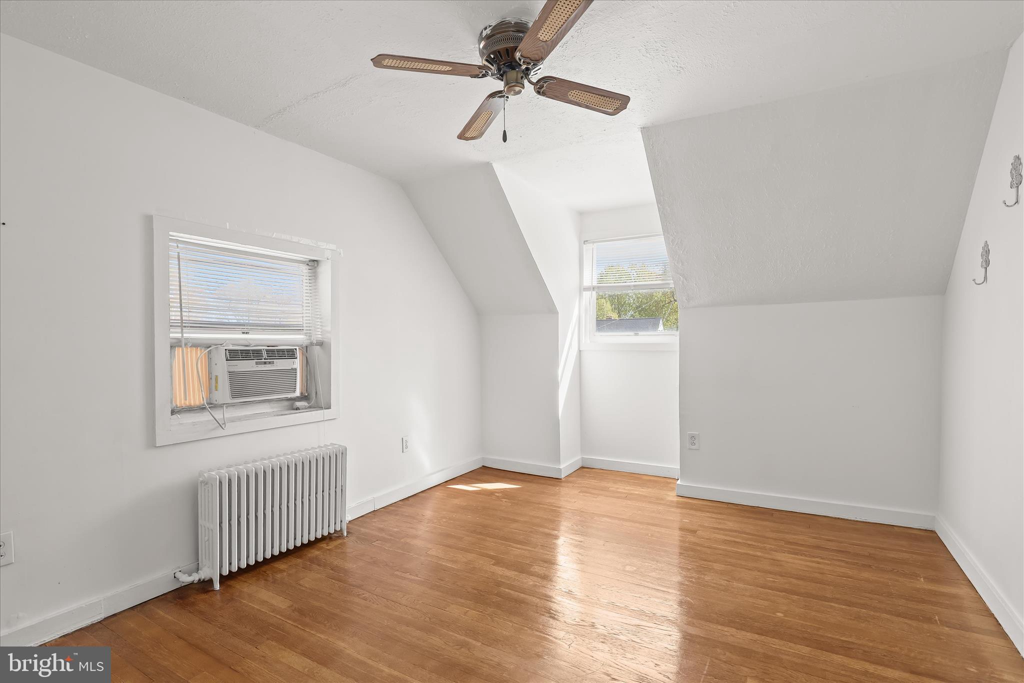 218 Kuethe Road Glen Burnie, MD 21060 - Photo 22 of 32 Bedroom 3