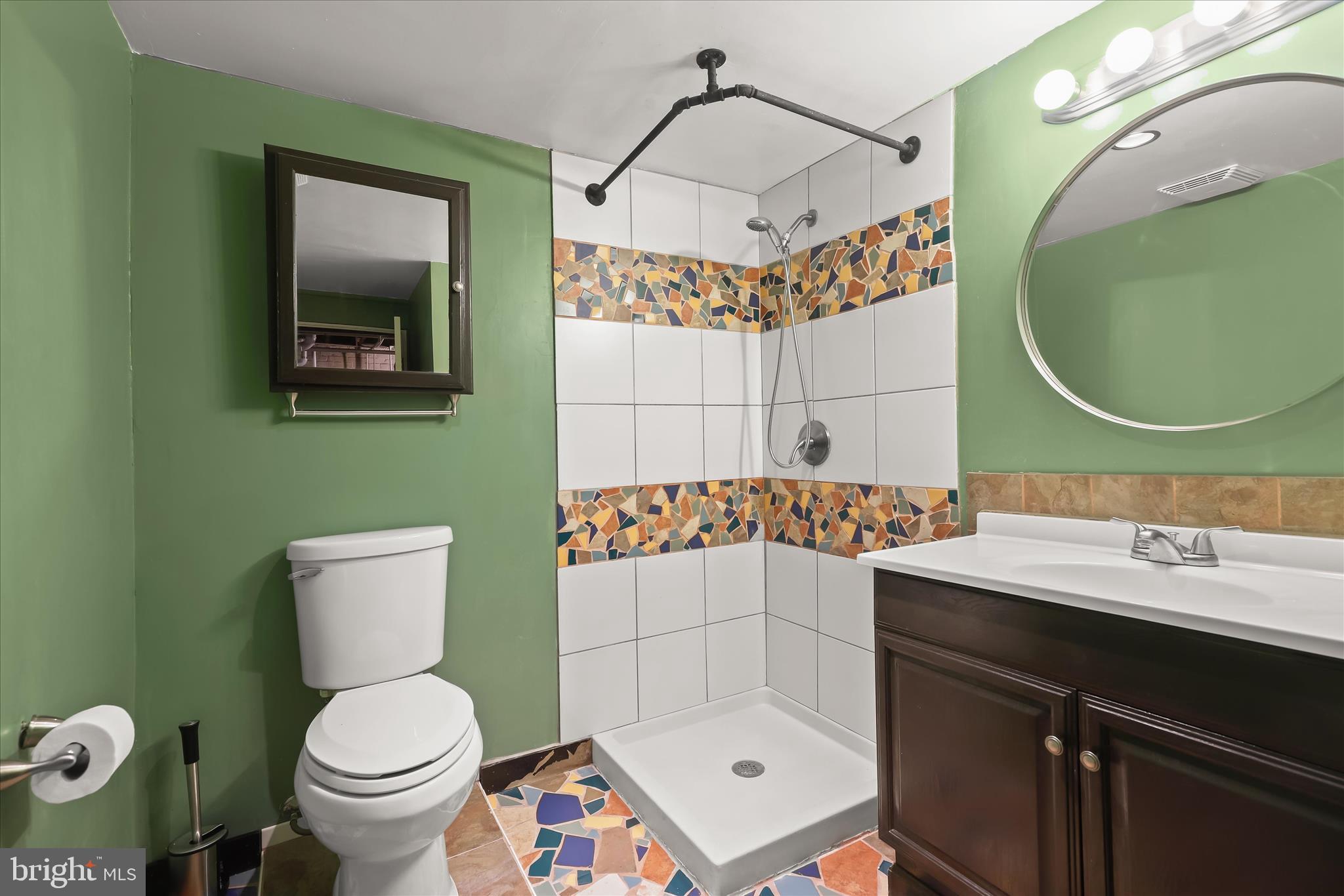 218 Kuethe Road Glen Burnie, MD 21060 - Photo 25 of 32 Full Bath