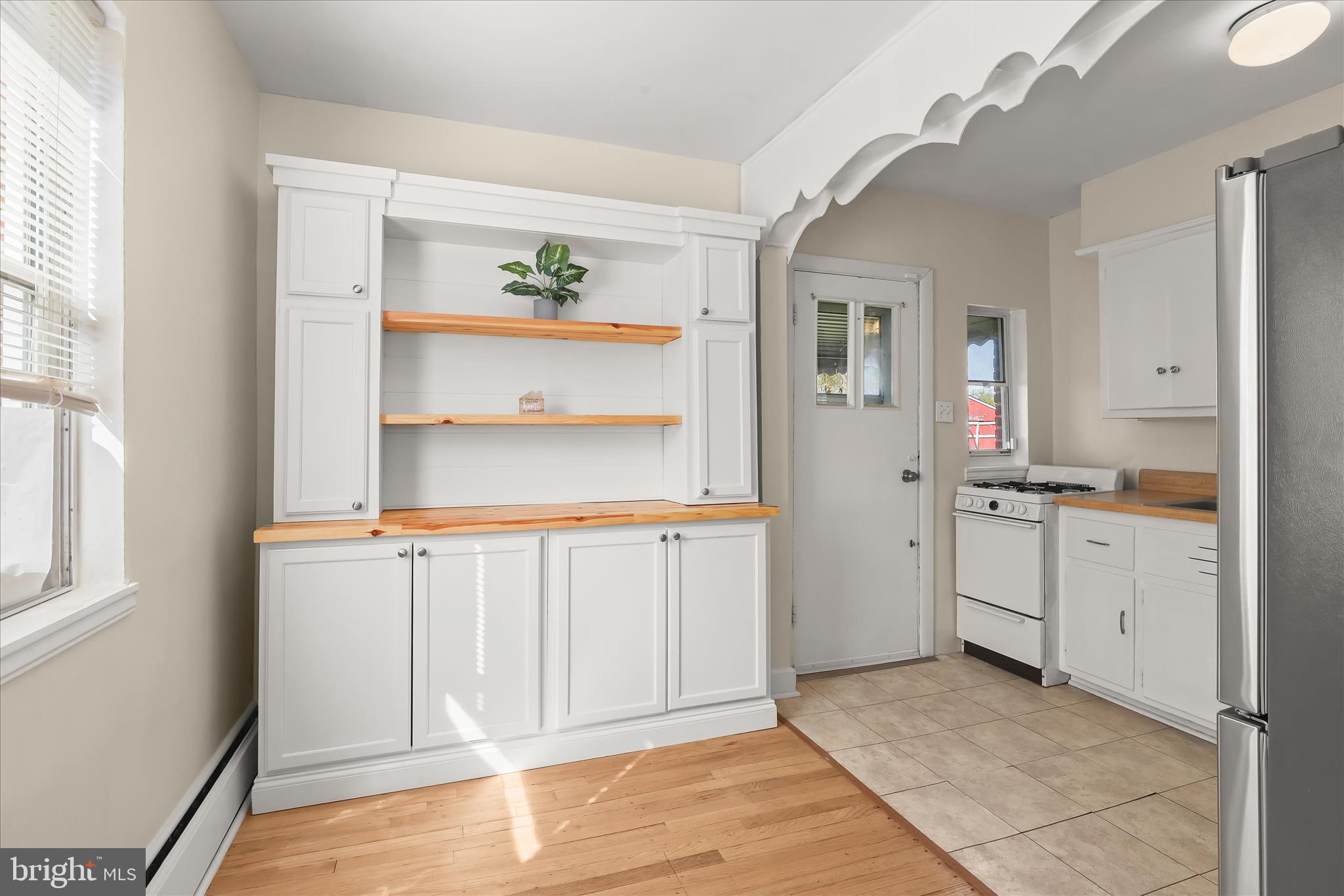 218 Kuethe Road Glen Burnie, MD 21060 - Photo 7 of 32 Dining Room