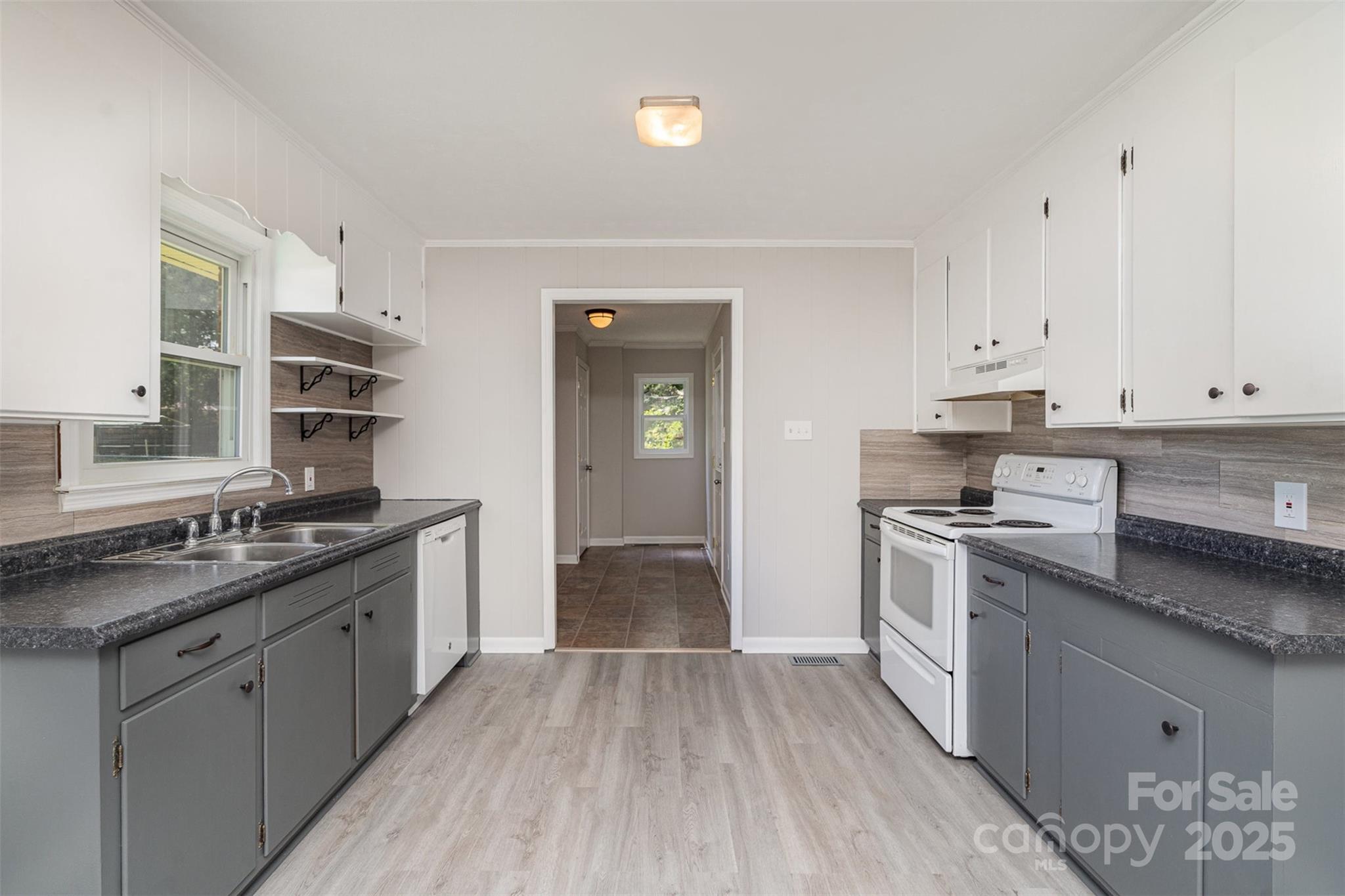 102 Erwin Street Chester, SC 29706 - Photo 3 of 14 Gallery Image 3