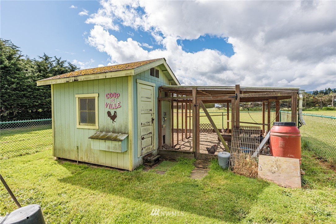 41 Donaper Road Sequim, WA 98382 - Photo 13 of 37