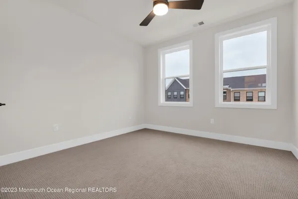 $5,850 | 5 Blaisdell Court, Unit 9, Middletown, NJ 07748