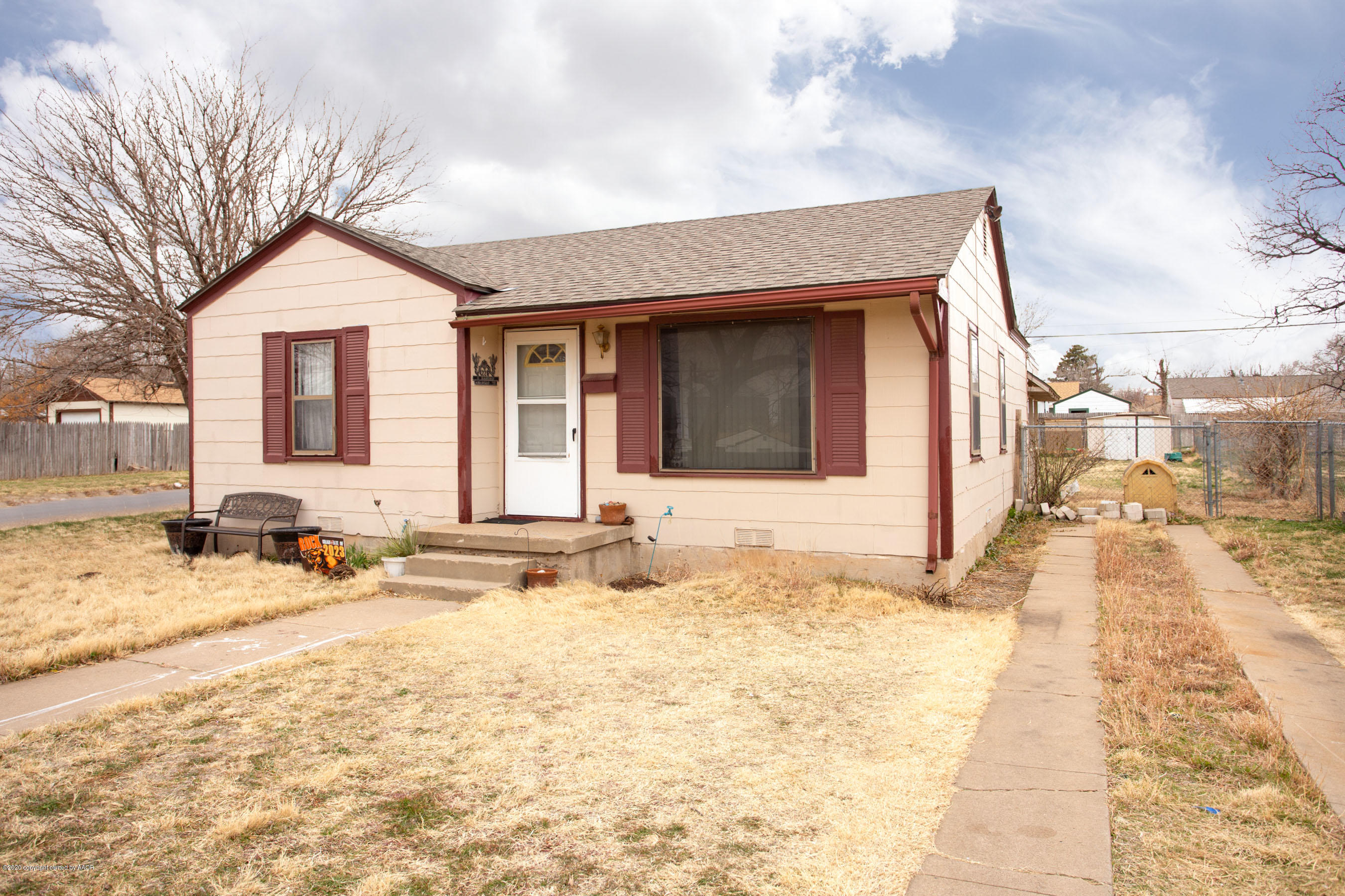 4226 South Harrison Street Amarillo, TX 79110 - Photo 2 of 17 a view of a house with snow on the floor