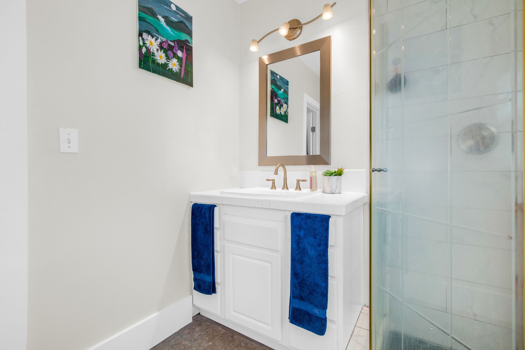 1432 Godwin Street Houston, TX 77023 - Photo 12 of 40 a bathroom with a sink and a mirror