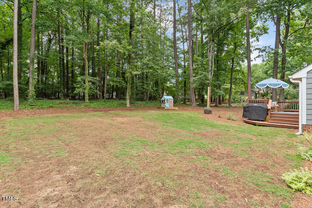 5813 Heatherbrook Circle Raleigh, NC 27612 - Photo 27 of 30 Backyard