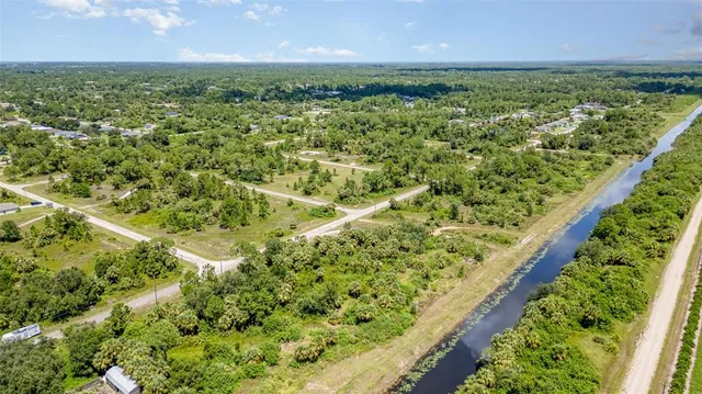 $74,900 | 565 Naples Avenue South, Lehigh Acres, FL 33974