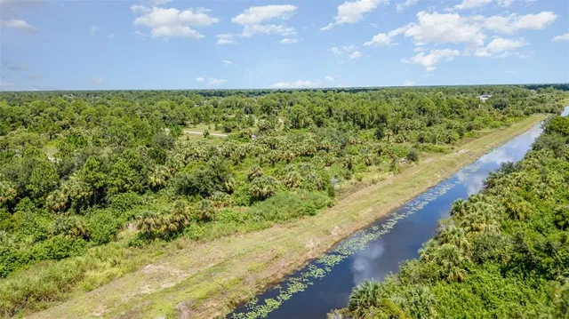 $74,900 | 565 Naples Avenue South, Lehigh Acres, FL 33974