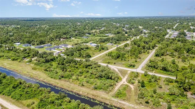 $74,900 | 565 Naples Avenue South, Lehigh Acres, FL 33974