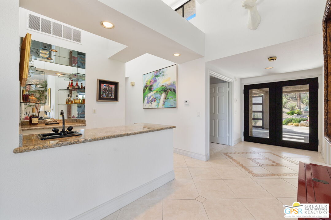 8 Alta Vista Rancho Mirage, CA 92270 - Photo 18 of 46