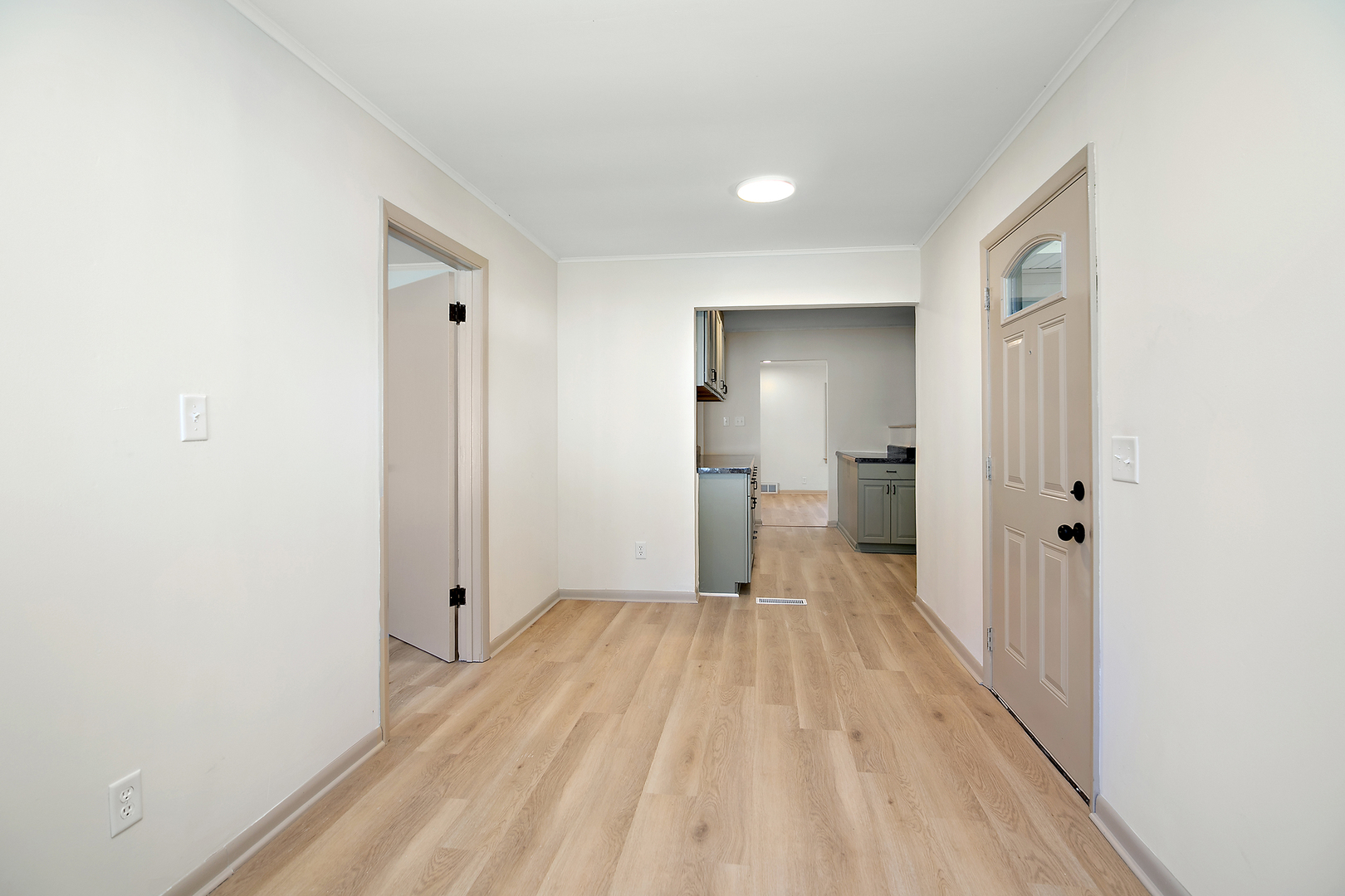 1470 South 5th Avenue Kankakee, IL 60901 - Photo 13 of 25