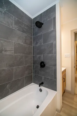 $199,900 | 1470 South 5th Avenue, Kankakee, IL 60901