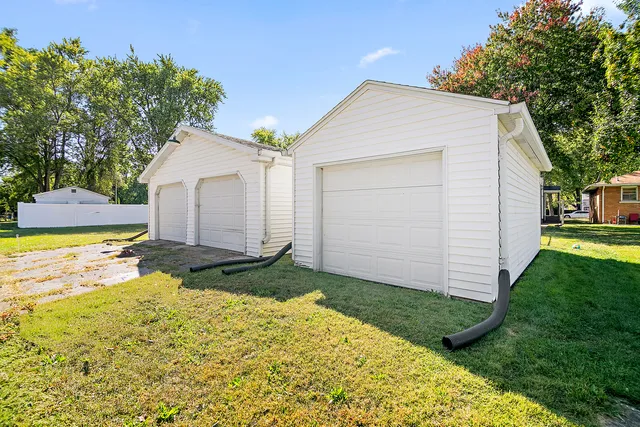 $199,900 | 1470 South 5th Avenue, Kankakee, IL 60901