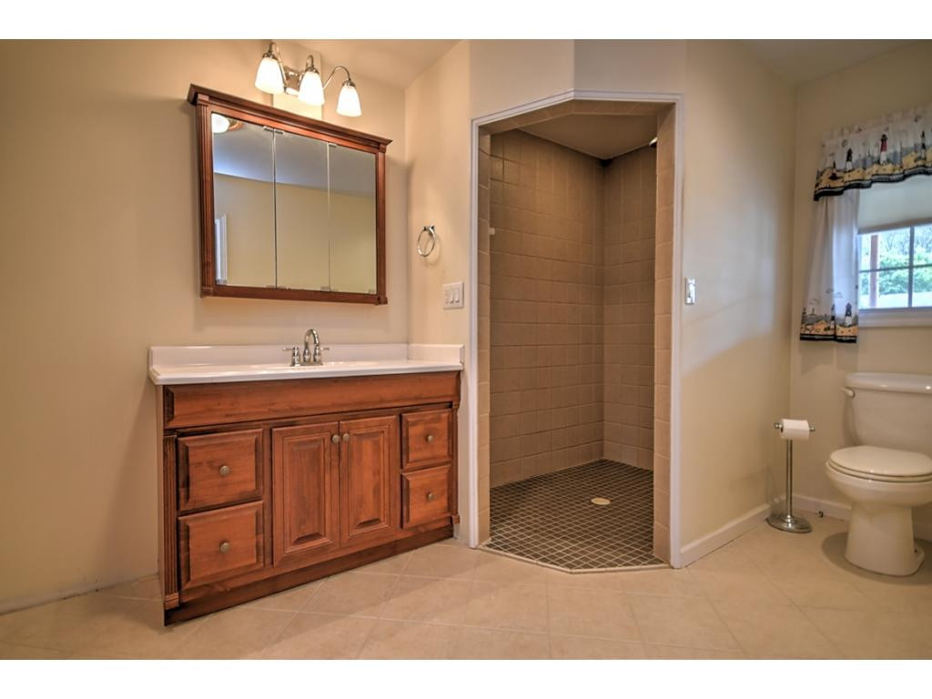 5909 Orebank Road Kingsport, TN 37664 - Photo 16 of 35 Photo 16