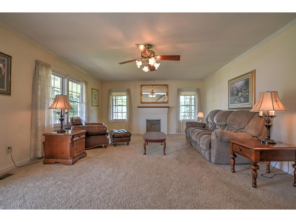 5909 Orebank Road Kingsport, TN 37664 - Photo 6 of 35 Photo 6