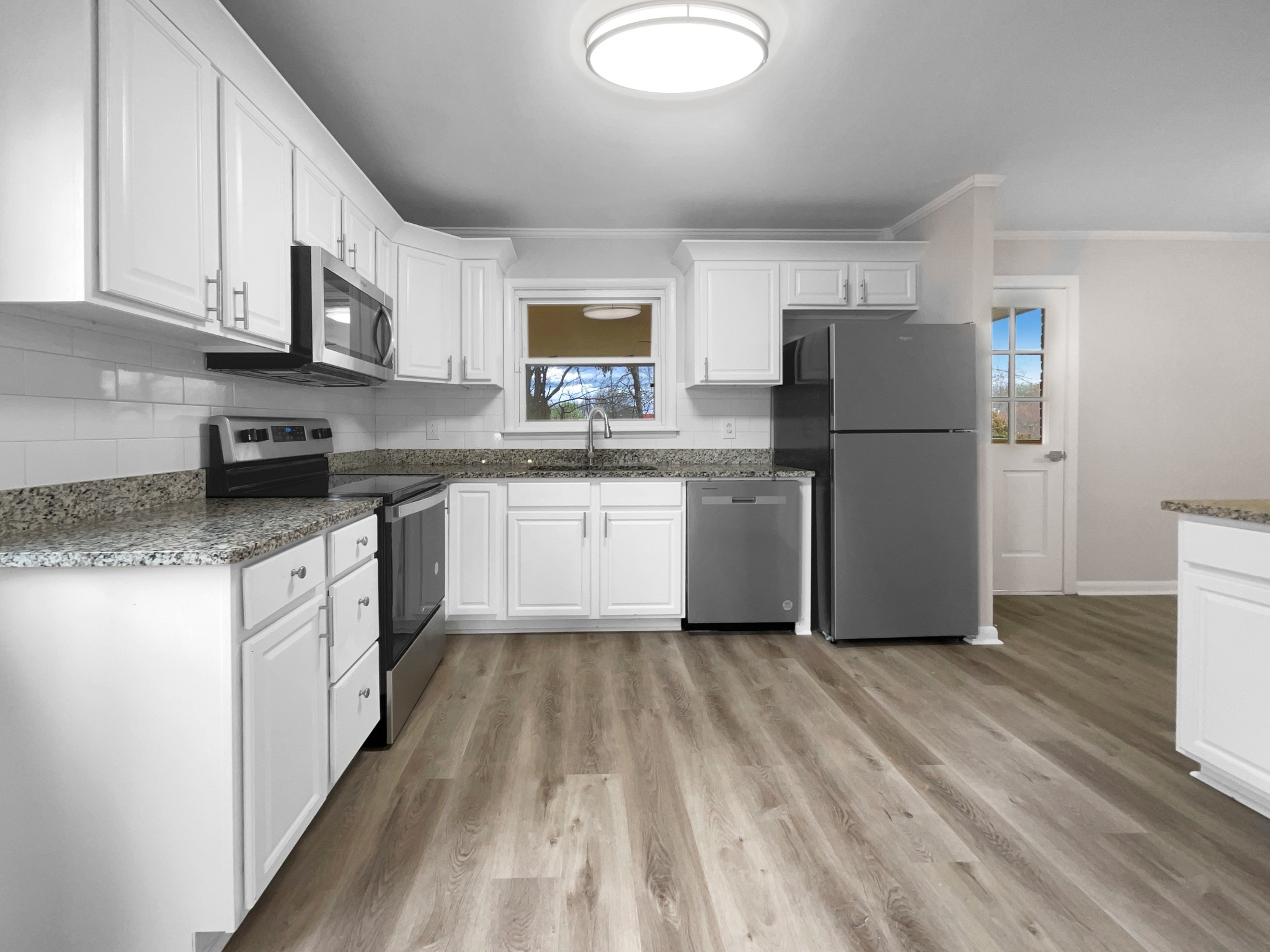 212 Hampton Road Columbia, TN 38401 - Photo 6 of 29 Gallery Image 6