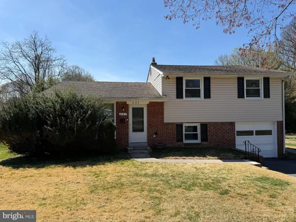 $3,500 | 331 Candlewood Road, Broomall, PA 19008