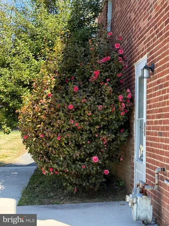 $3,500 | 331 Candlewood Road, Broomall, PA 19008