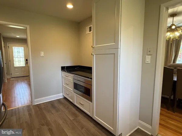 $3,500 | 331 Candlewood Road, Broomall, PA 19008