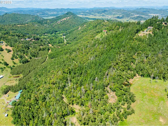 $350,000 | 0 Gem Drive, Roseburg, OR 97471