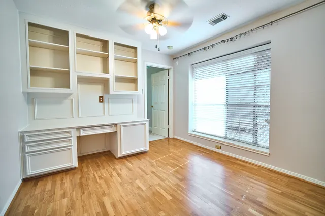 $2,350 | 5022 Moss Run Drive, Missouri City, TX 77459