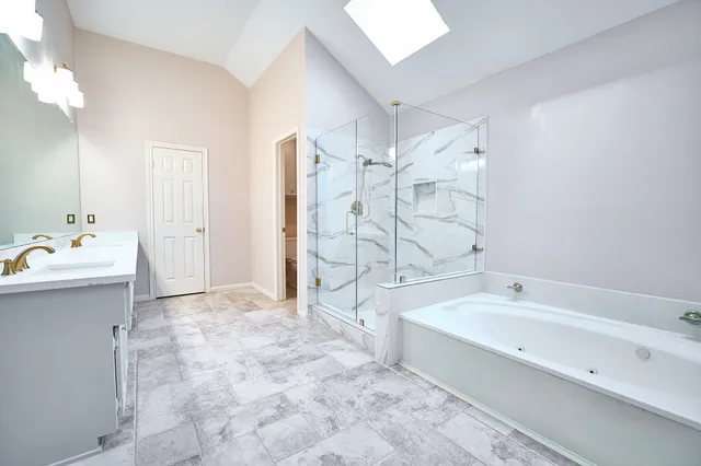 $2,350 | 5022 Moss Run Drive, Missouri City, TX 77459