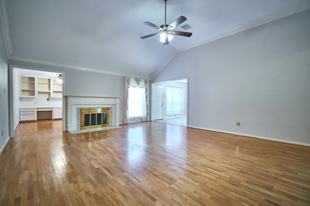 $2,350 | 5022 Moss Run Drive, Missouri City, TX 77459