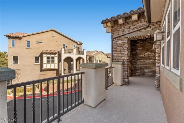 $2,500 | 2 Corte Belleza, Henderson, NV 89011