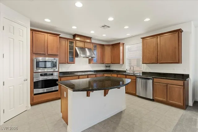 $2,500 | 2 Corte Belleza, Henderson, NV 89011