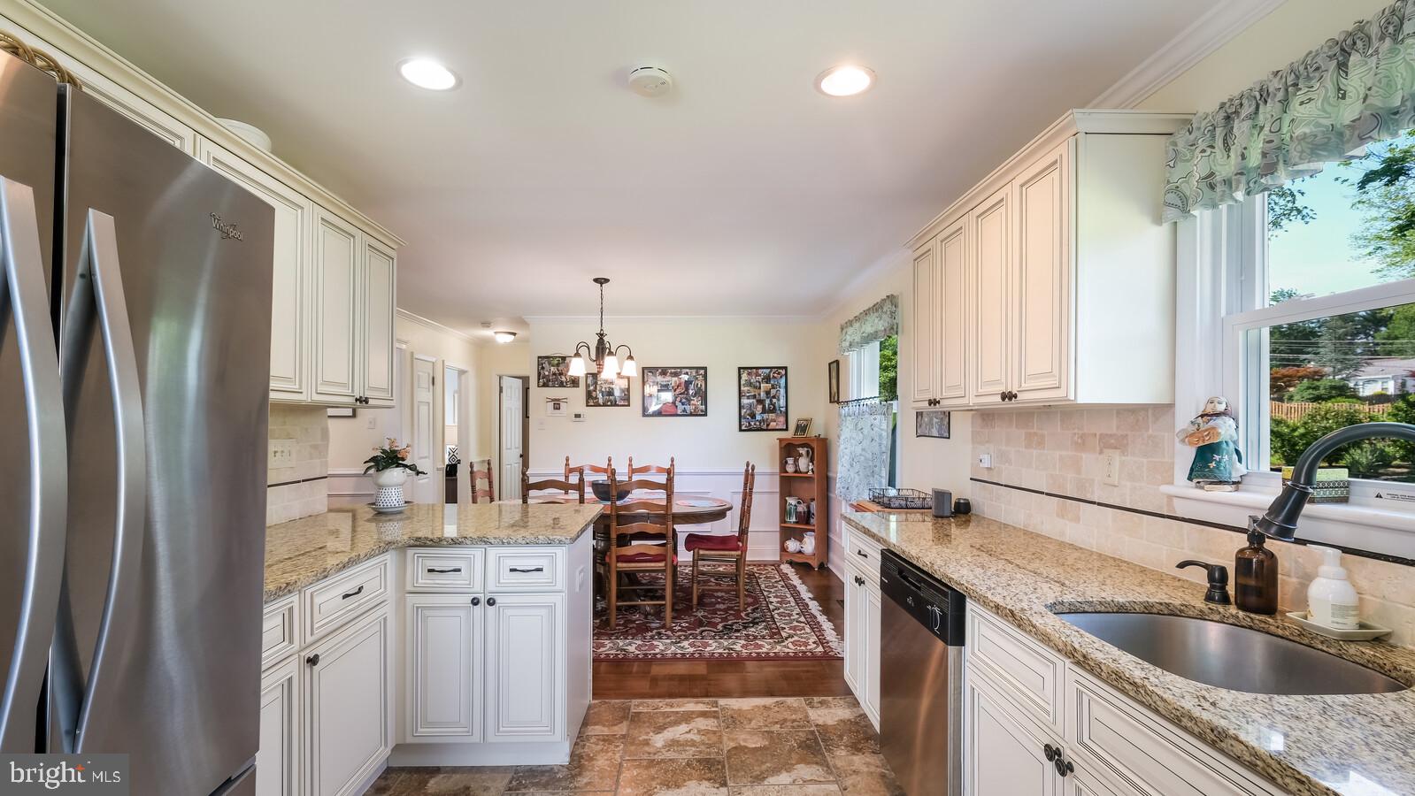 769 Bluebell Road Warminster, PA 18974 - Photo 22 of 46 Gallery Image 22