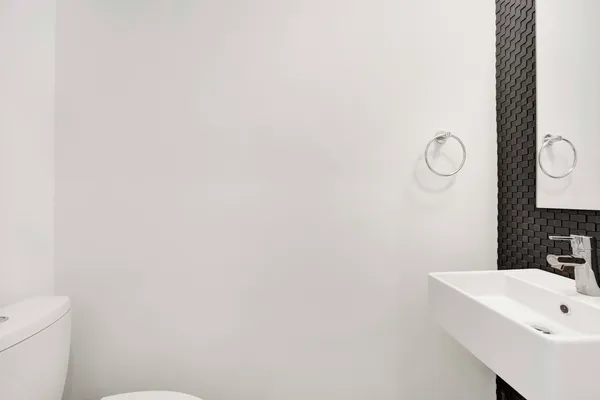 $7,500 | 1017 North Cleveland Avenue, Unit 4, Chicago, IL 60610