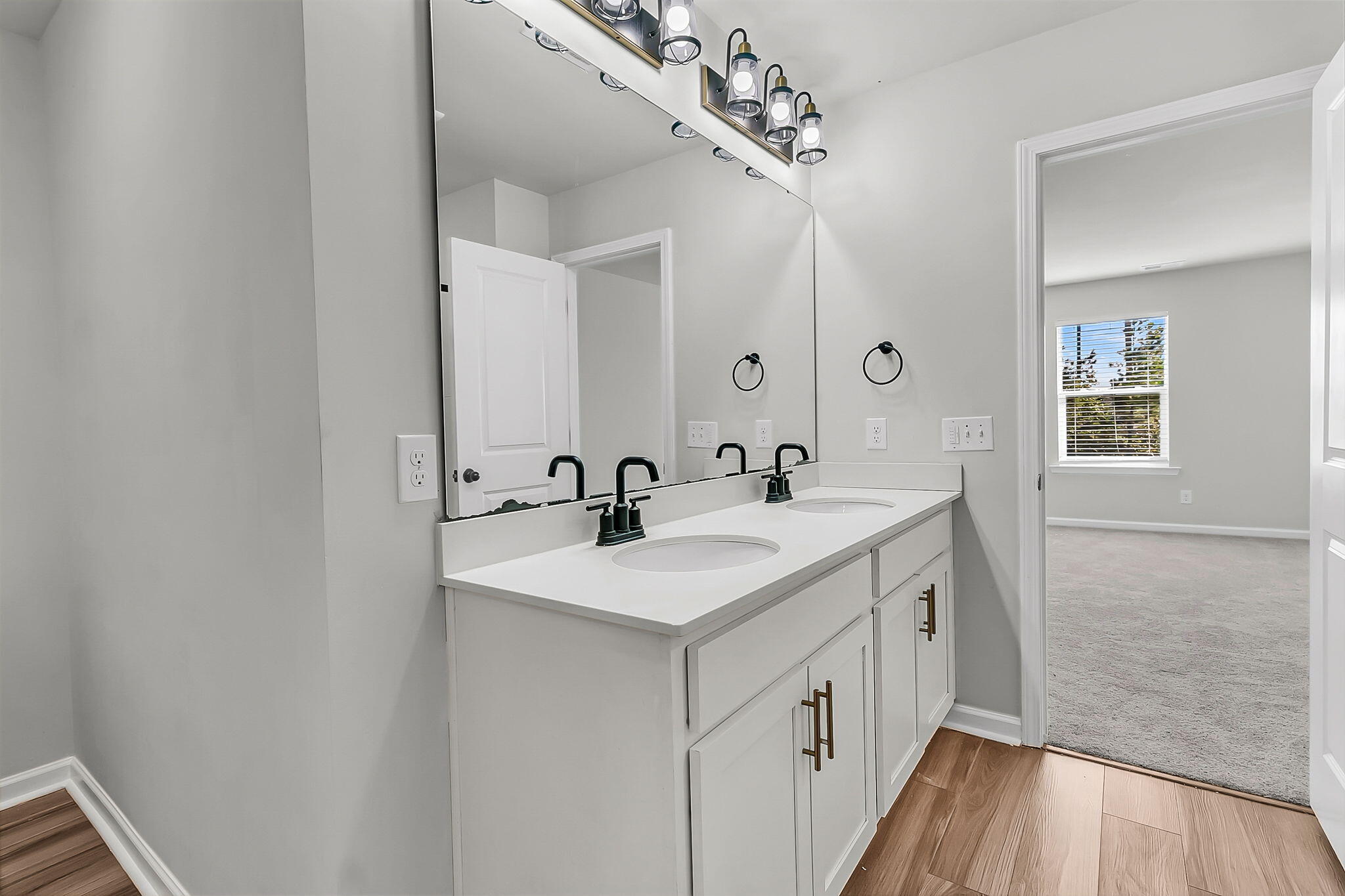 247 Lucca Drive Summerville, SC 29486 - Photo 26 of 51 CREM - 247 Lucca Dr-24