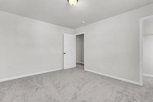 $2,600 | 247 Lucca Drive, Summerville, SC 29486