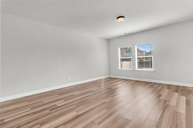 $2,600 | 247 Lucca Drive, Summerville, SC 29486