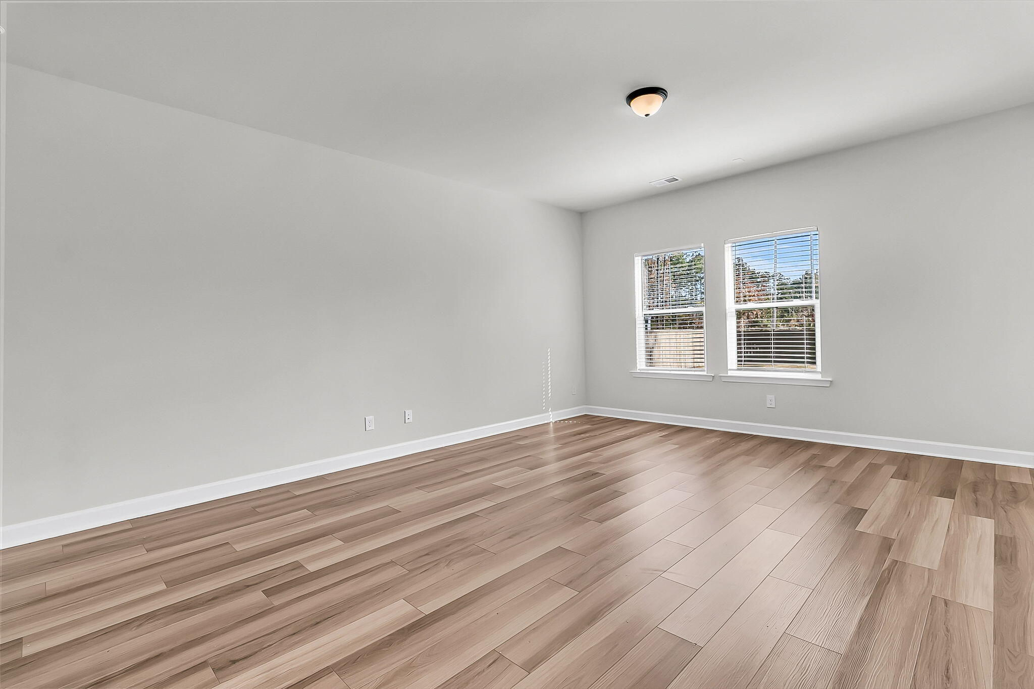 247 Lucca Drive Summerville, SC 29486 - Photo 5 of 51 CREM - 247 Lucca Dr-31