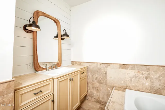 $409,000 | 363 Sandalwood Drive, Bristol, VA 24201