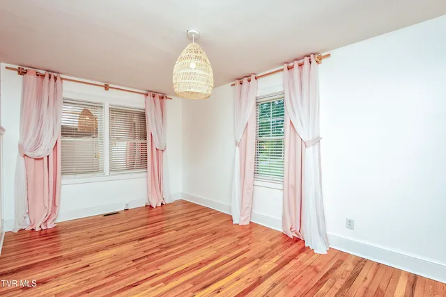 $409,000 | 363 Sandalwood Drive, Bristol, VA 24201