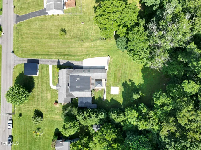 $409,000 | 363 Sandalwood Drive, Bristol, VA 24201