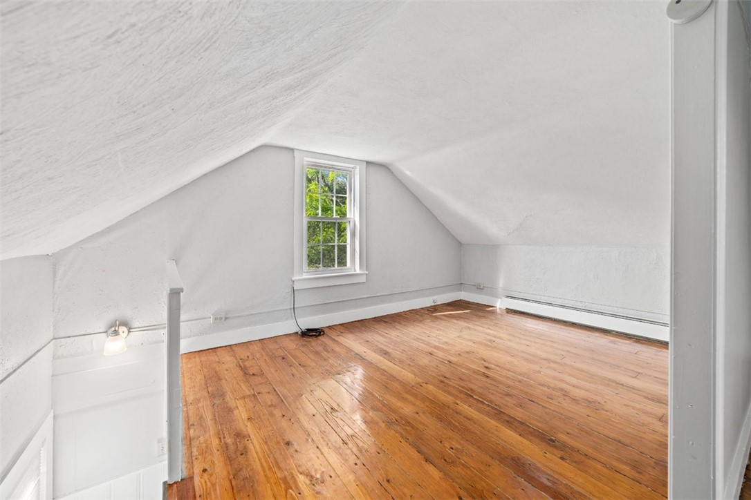 2856 West Shore Road Warwick, RI 02886 - Photo 15 of 24