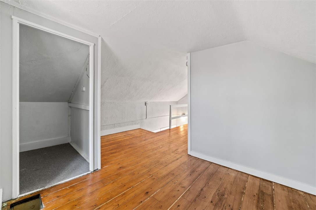 2856 West Shore Road Warwick, RI 02886 - Photo 17 of 24