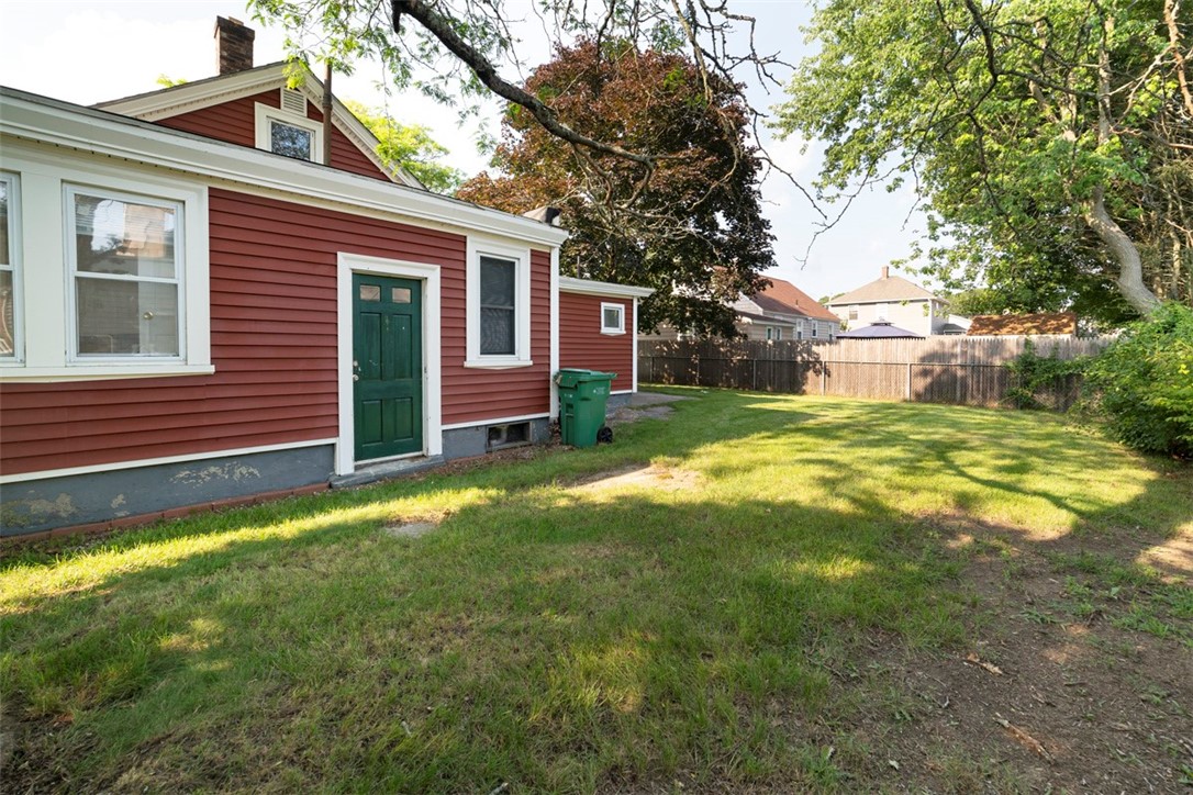 2856 West Shore Road Warwick, RI 02886 - Photo 22 of 24