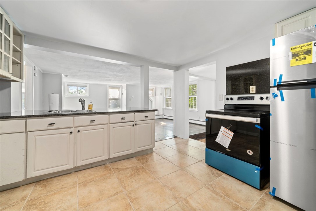 2856 West Shore Road Warwick, RI 02886 - Photo 6 of 24