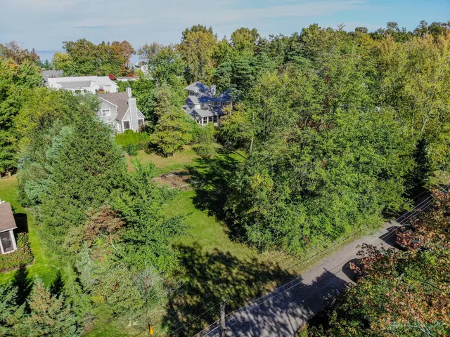 $995,000 | 11653 Prospect Drive, New Buffalo, MI 49117