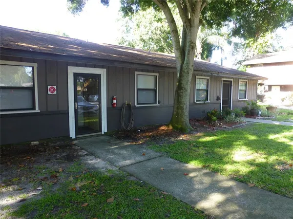 $1,500 | 1890 Wolford Road, Unit 5, Clearwater, FL 33760