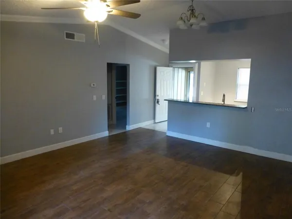 $1,500 | 1890 Wolford Road, Unit 5, Clearwater, FL 33760