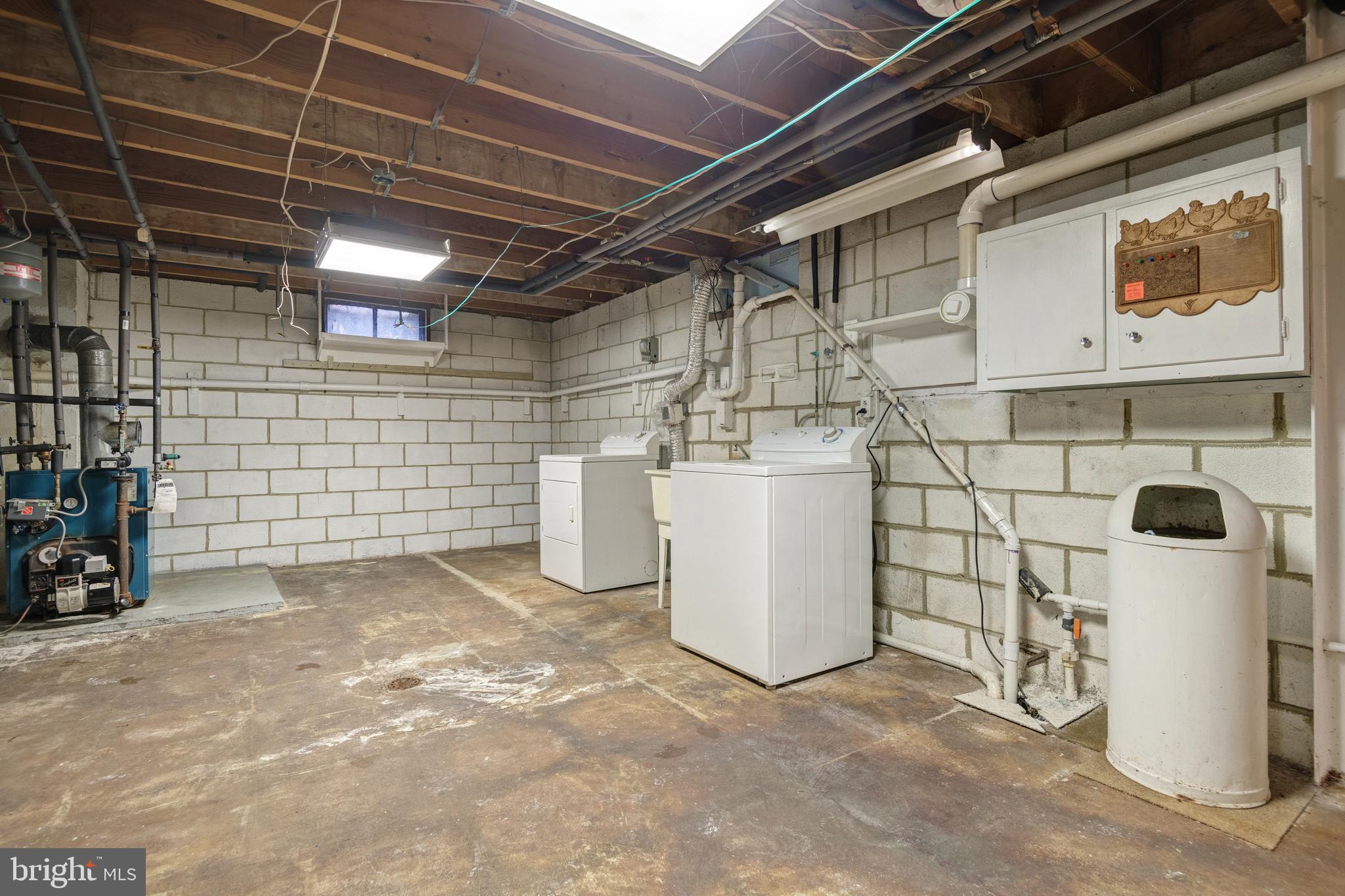 161 Lewis Road Annville, PA 17003 - Photo 24 of 42 Lower level laundry incl washer/dryer/utility sink
