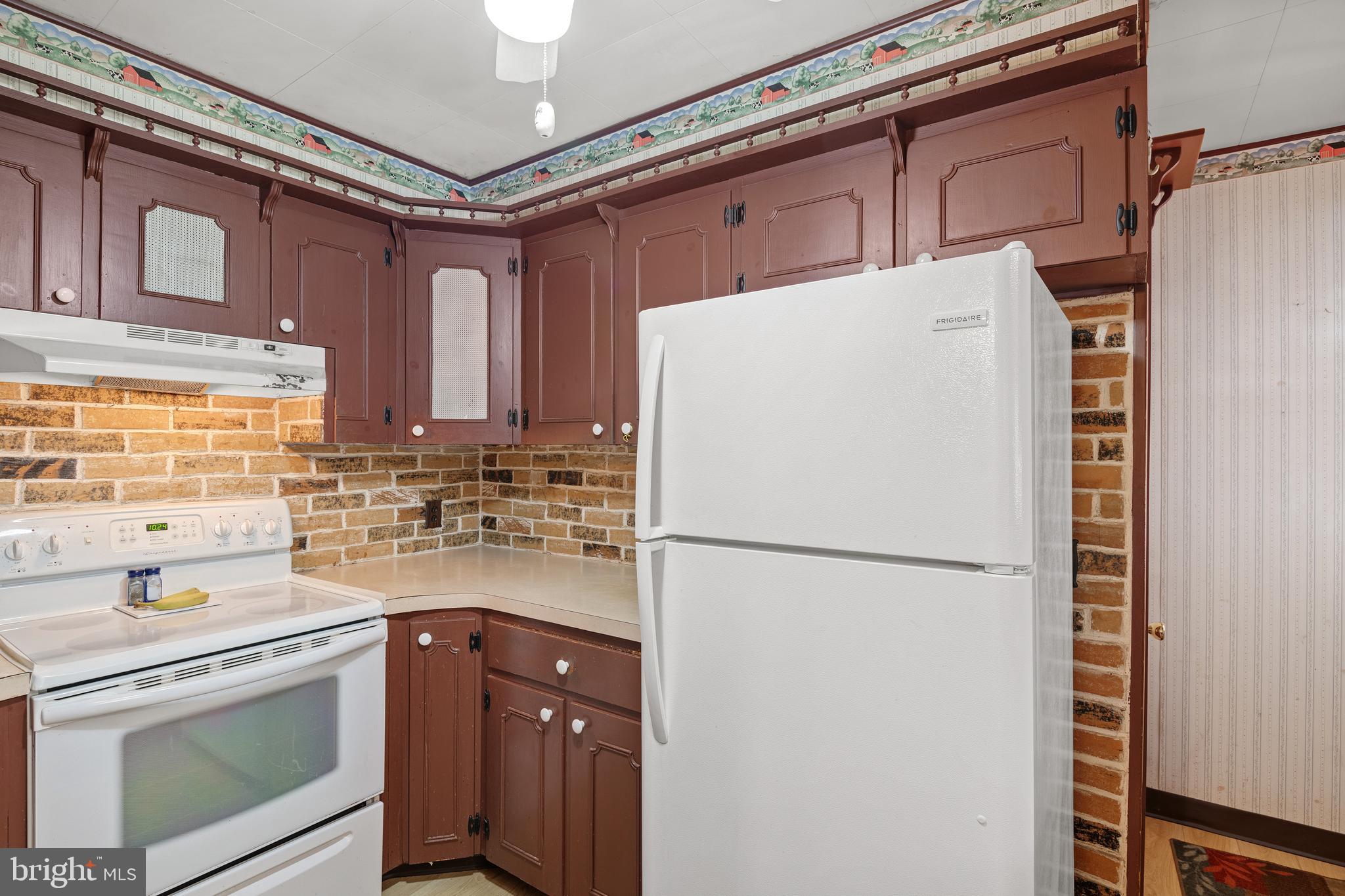 161 Lewis Road Annville, PA 17003 - Photo 9 of 42 Home comes equipped w/refrigerator